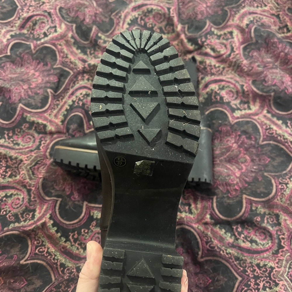 Chinese laundry boots